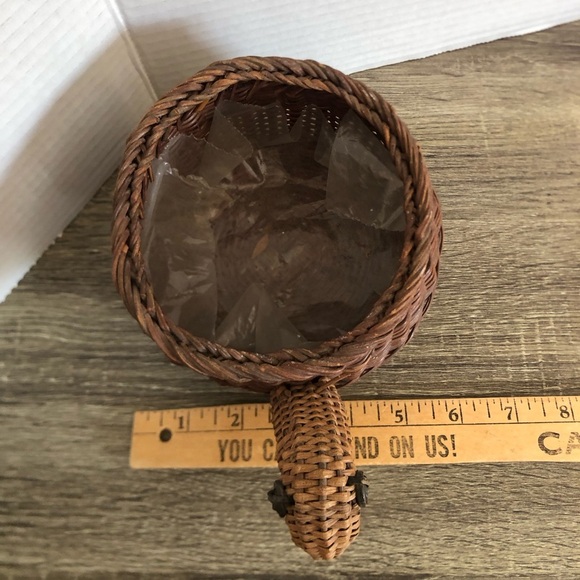 Vtg Brown Woven Turtle Planter - Picture 9 of 10